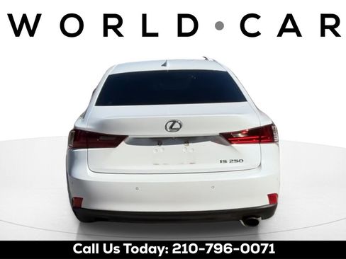 Used 2015 Lexus IS 250 image 4