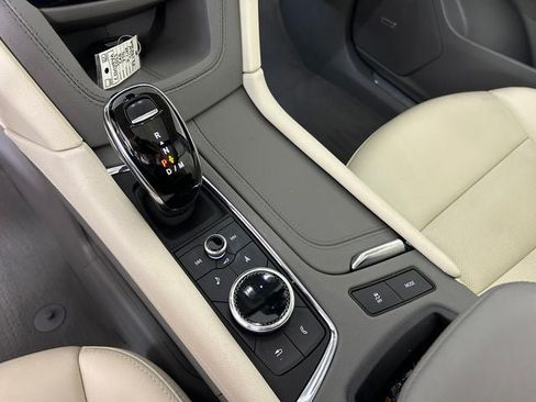 Certified 2023 Cadillac XT5 Premium Luxury w/ Technology Package AWD/4WD image 18