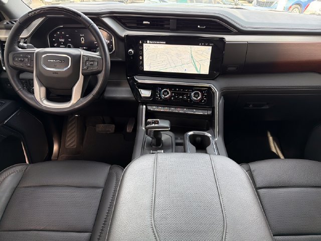 Used 2026 GMC Sierra 1500 Denali AWD/4WD image 9