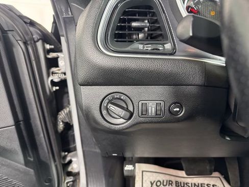 Used 2018 Dodge Challenger GT w/ GT Interior Package image 28