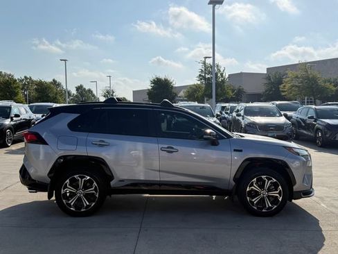 Used 2024 Toyota RAV4 XSE w/ Weather Package AWD/4WD image 5