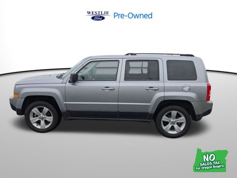 Used 2017 Jeep Patriot Latitude image 1