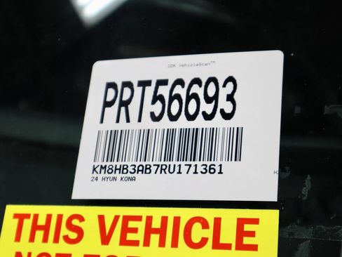 Used 2024 Hyundai Kona SEL FWD image 31