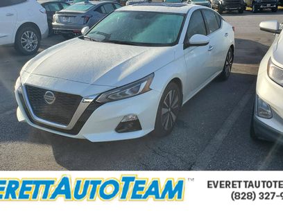 Used 2022 Nissan Altima 2.5 SL