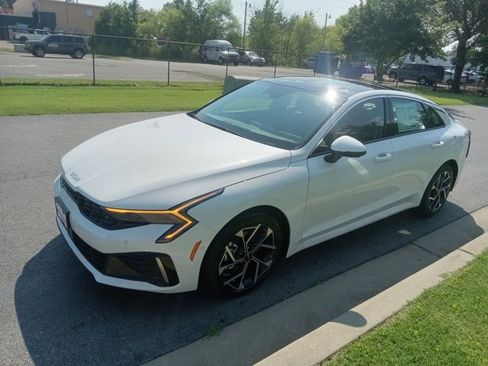 New 2025 Kia K5 EX image 8