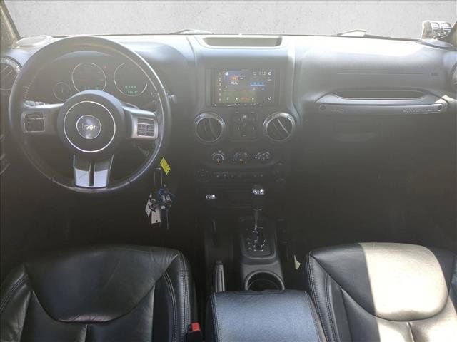 Used 2018 Jeep Wrangler Unlimited Sahara AWD/4WD image 17