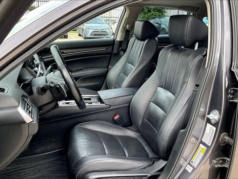 Used 2022 Honda Accord Touring image 31