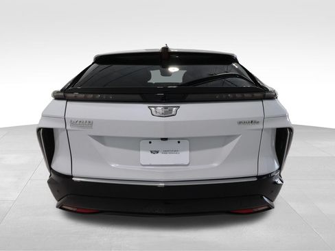 Certified 2026 Cadillac Lyriq Signature Luxury w/ Nappa Leather Package AWD/4WD image 3