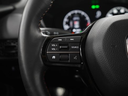 Used 2024 Honda HR-V Sport image 25