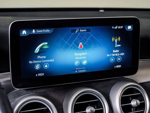 Used 2021 Mercedes-Benz GLC 300 GLC 300 image 22