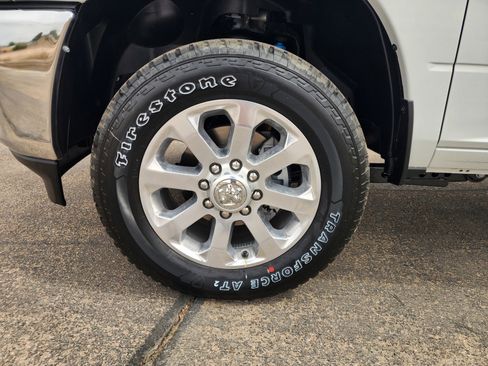 New 2026 RAM 2500 Big Horn AWD/4WD image 10