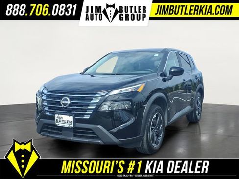 Used 2025 Nissan Rogue SV image 1