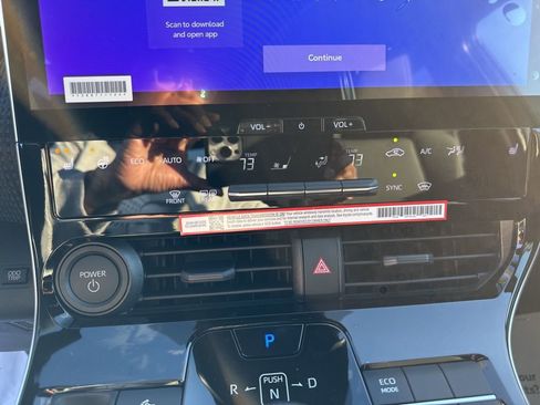 Used 2025 Toyota bZ4X AWD w/ Weather Package image 23