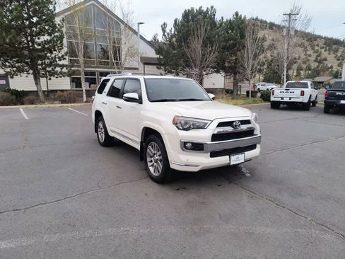 Used 2016 Toyota 4Runner Limited image 7