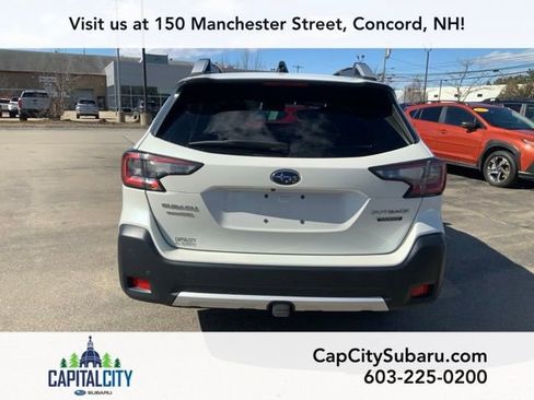 Used 2023 Subaru Outback Touring image 5
