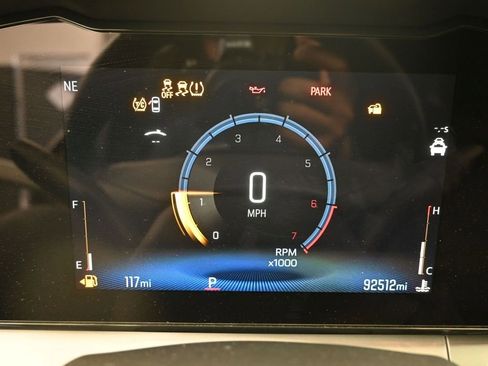 Used 2024 Chevrolet Trax LT w/ Driver Confidence Package image 11