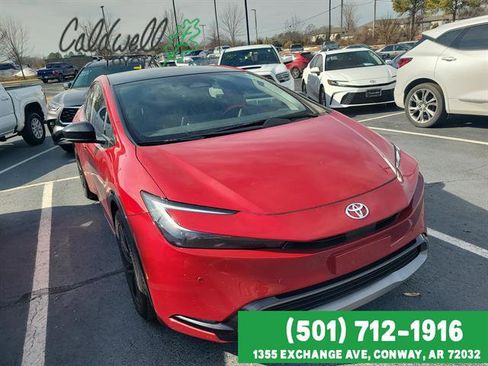 Used 2023 Toyota Prius XLE image 3