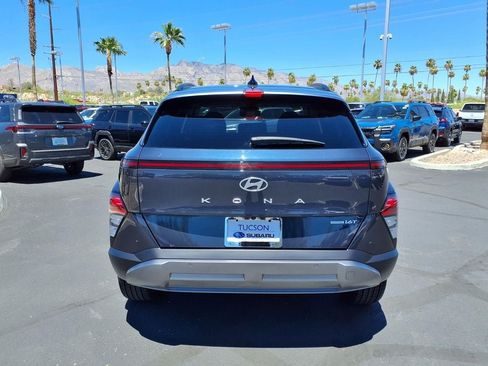 Used 2024 Hyundai Kona Limited AWD/4WD image 12