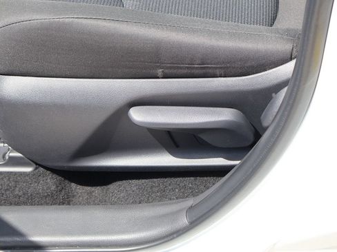 Used 2025 Toyota RAV4 LE FWD image 22