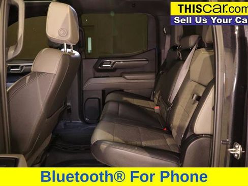 Used 2022 Chevrolet Silverado 1500 ZR2 w/ Technology Package image 21