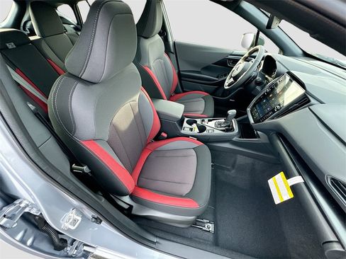 Used 2025 Subaru Impreza RS w/ Popular Package #3 image 31