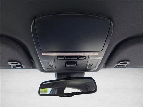Used 2021 Toyota Avalon XLE FWD image 11