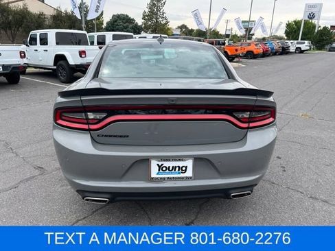 Used 2023 Dodge Charger SXT w/ Blacktop Package RWD image 4