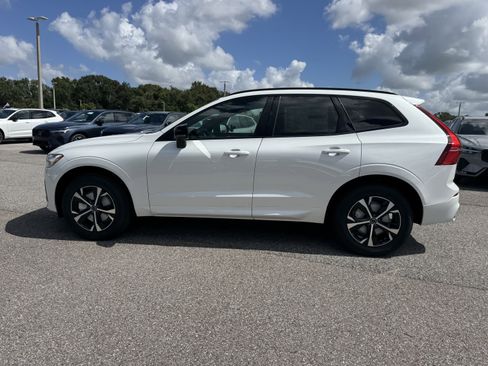 New 2026 Volvo XC60 B5 Core w/ Protection Package image 6