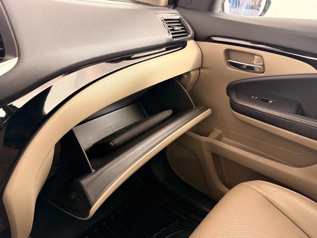 Used 2018 Honda Pilot Elite image 42