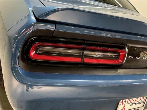 Used 2022 Dodge Challenger GT image 28