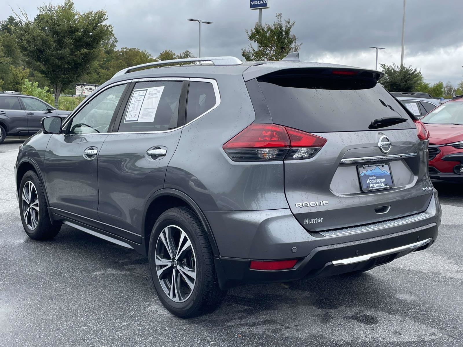 Used 2019 Nissan Rogue SV w/ Premium Package AWD/4WD image 27