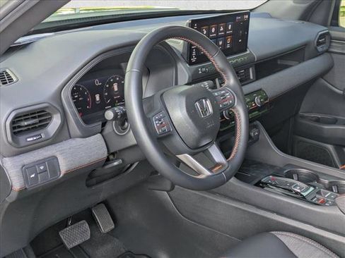 Certified 2026 Honda Passport TrailSport image 9
