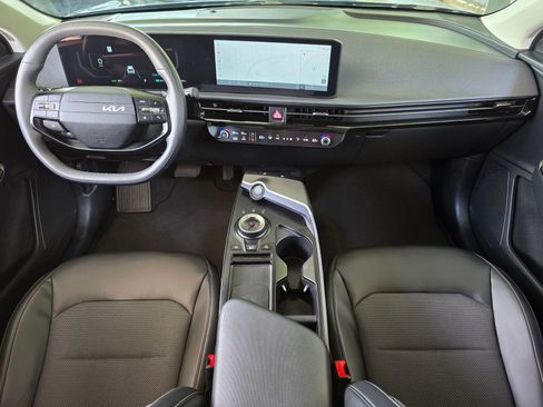 Used 2025 Kia EV6 Light RWD image 13