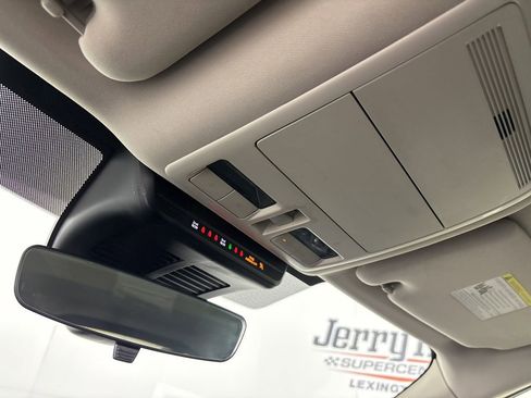 Used 2024 MAZDA CX-90 3.3 Turbo w/ Preferred Plus image 19