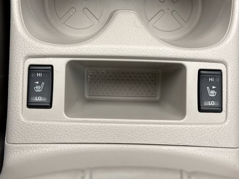Used 2022 Nissan Rogue Sport SL w/ Premium Package FWD image 25