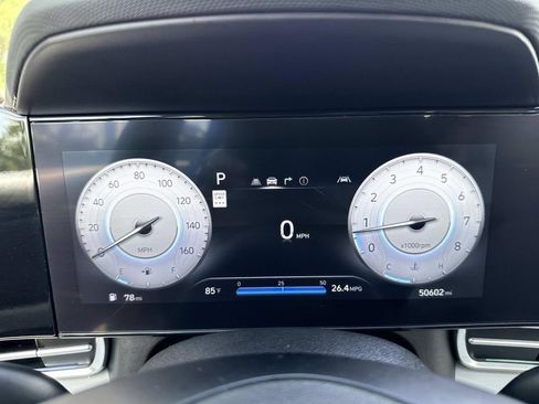 Used 2024 Hyundai Elantra Limited FWD image 40