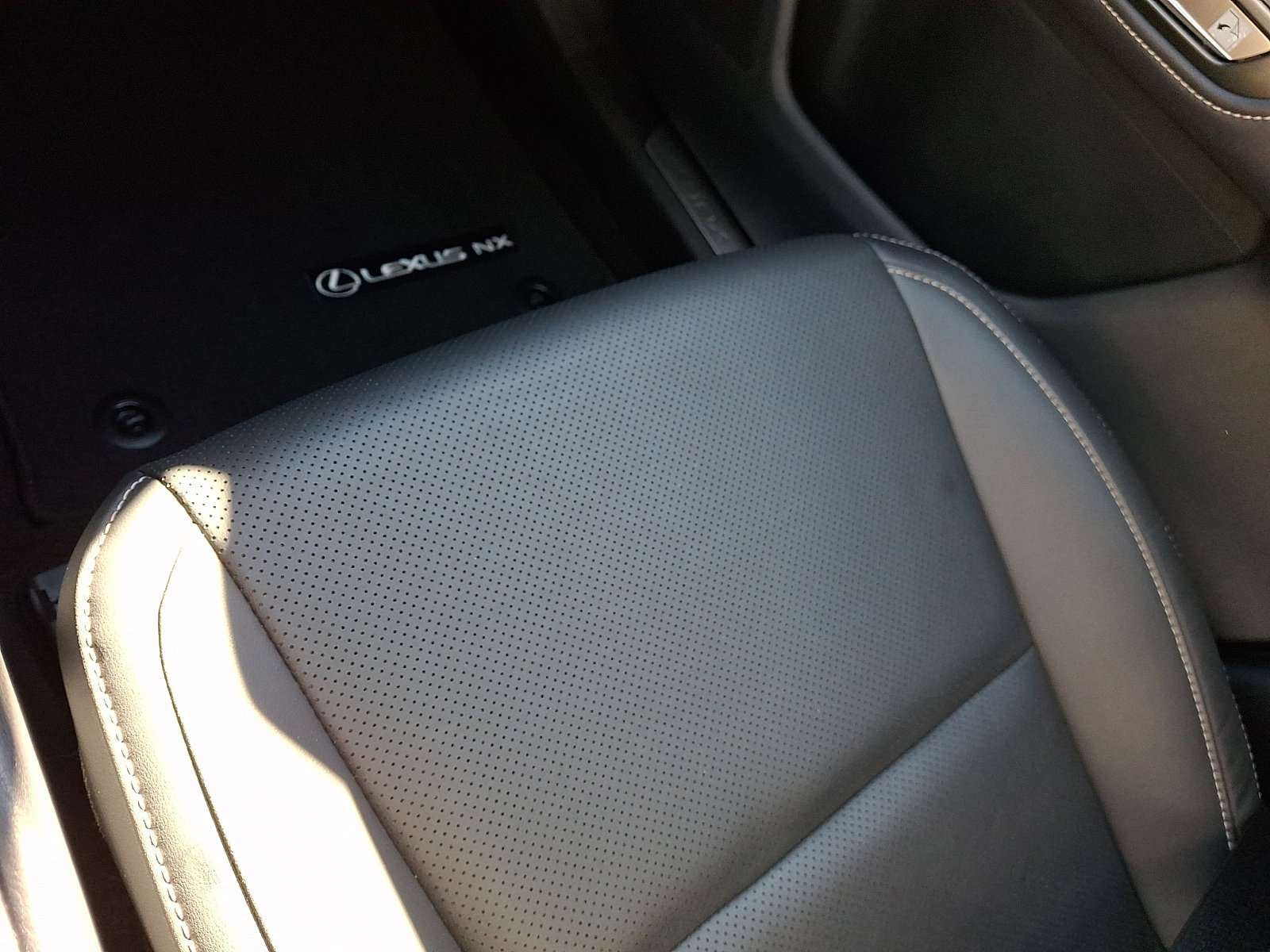 Used 2024 Lexus NX 350 AWD w/ Cold Area Package image 26