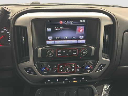 Used 2015 GMC Sierra 1500 SLT w/ SLT Crew Cab Value Package image 10