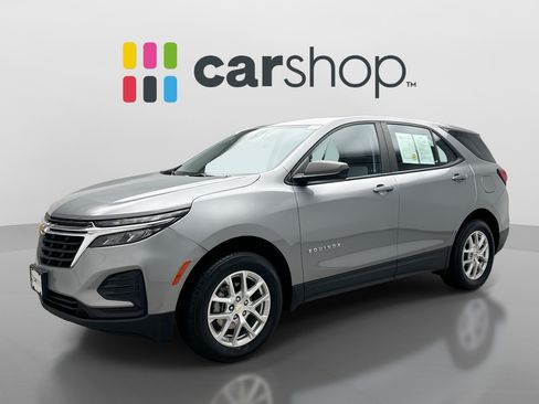 Used 2024 Chevrolet Equinox LS AWD/4WD image 1