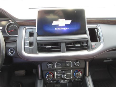 Certified 2021 Chevrolet Tahoe High Country w/ Premium Package AWD/4WD image 13