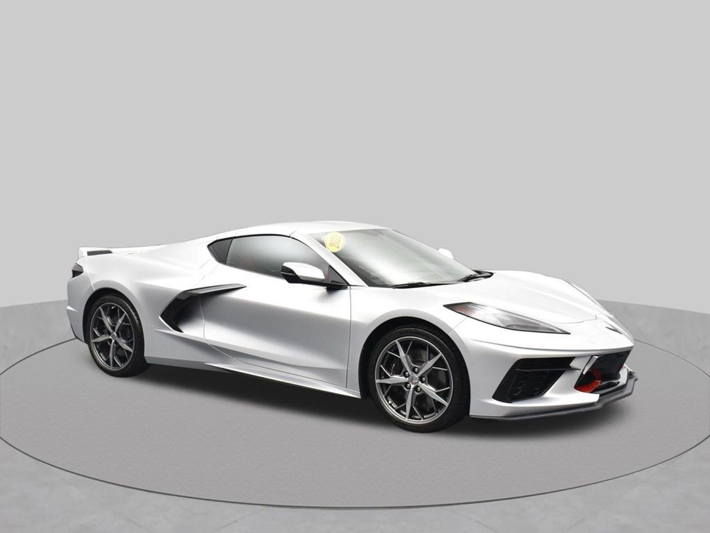 Used 2020 Chevrolet Corvette Stingray Preferred Cpe w/ 2LT Preferred Equipment Group RWD image 9