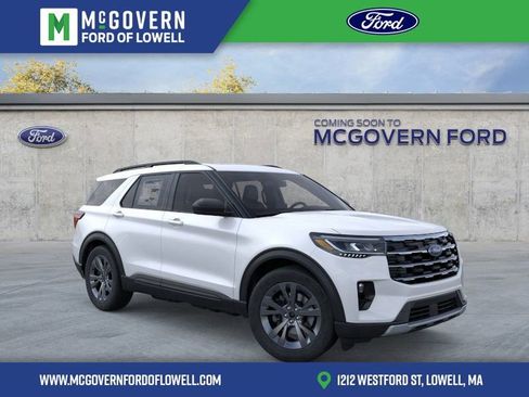 New 2026 Ford Explorer Active w/ Active Comfort Package image 1