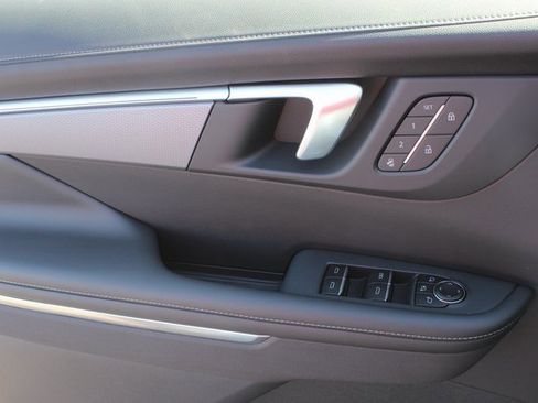 New 2026 Buick Enclave Sport Touring w/ Power Package image 18