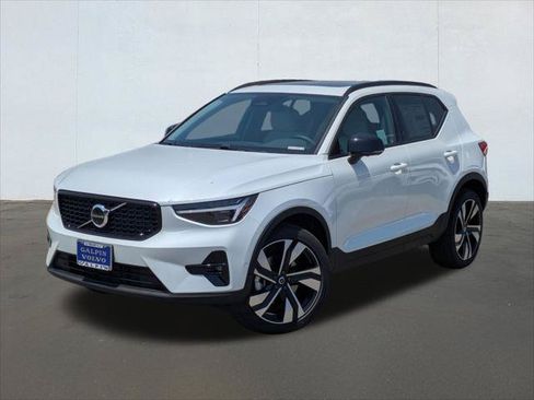 New 2026 Volvo XC40 B5 Ultra w/ Climate Package AWD/4WD image 1