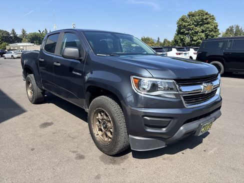 Used 2019 Chevrolet Colorado W/T w/ WT Convenience Package RWD image 7