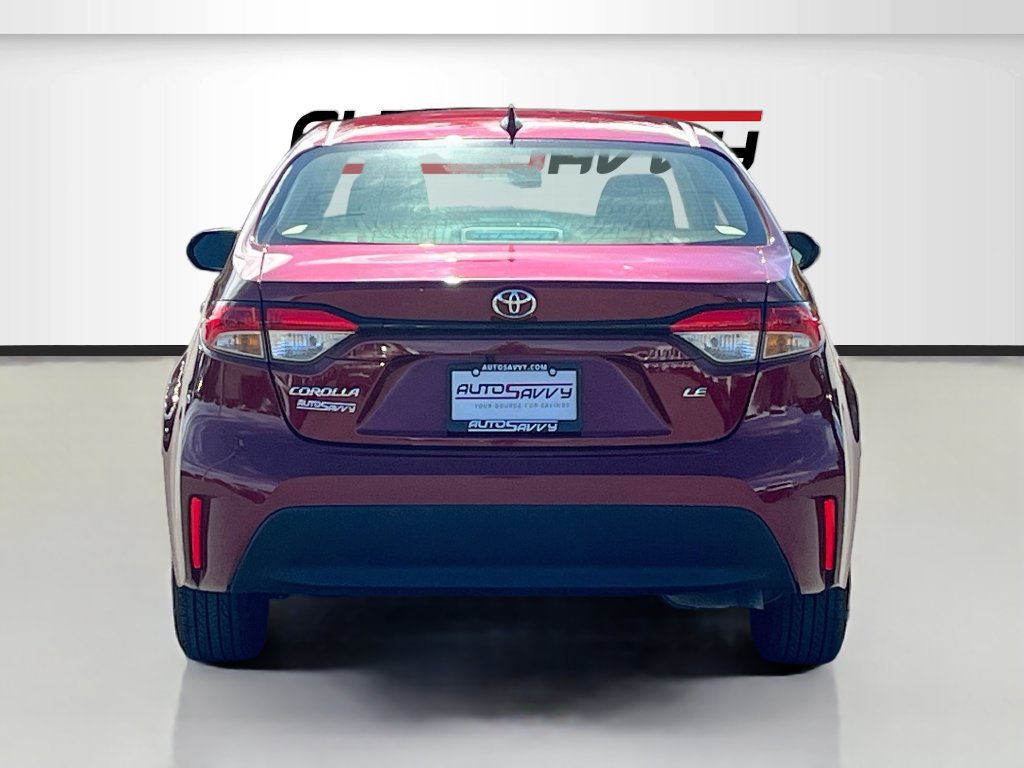 Used 2025 Toyota Corolla LE FWD image 6