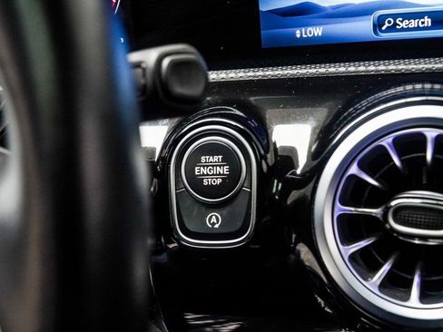 Used 2025 Mercedes-Benz CLA 250 image 18