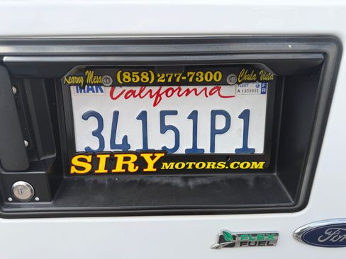 Used 2014 Ford E-150 and Econoline 150 w/ Power Group RWD image 24