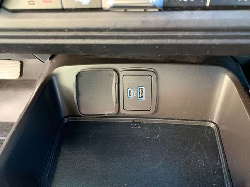 Certified 2024 Ford Bronco Big Bend image 29