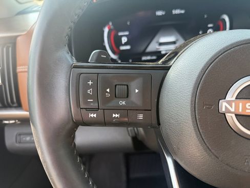Used 2024 Nissan Pathfinder Platinum w/ Cargo Package FWD image 23